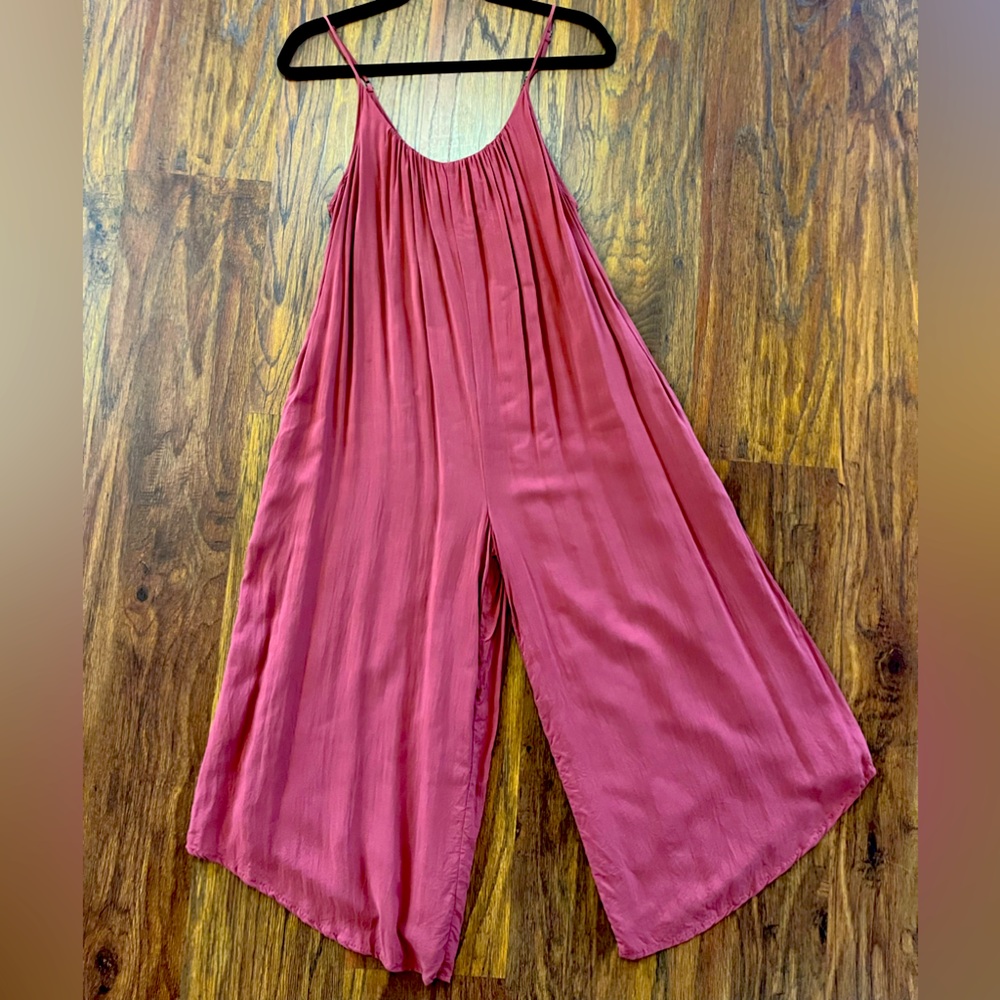 Darling wide leg jumpsuit!